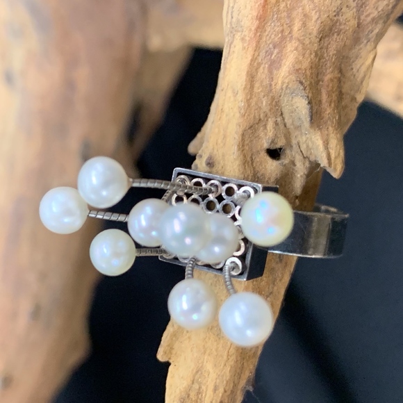 Pearl & Stainless Steel Ring - Picture 1 of 3